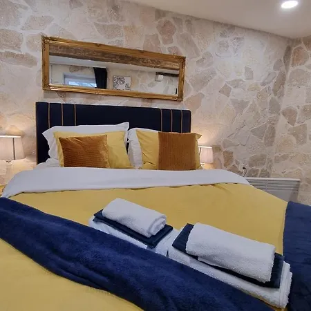 Apartment Stone Zadar